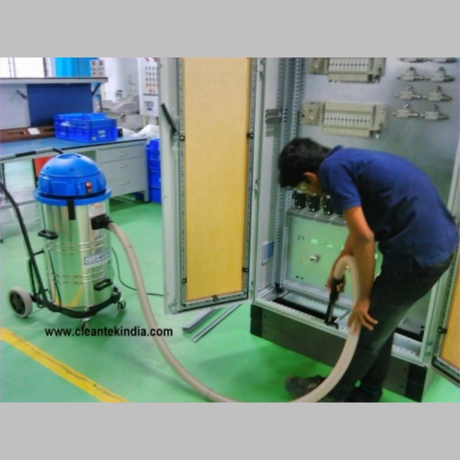 VCW15 wet and dry vacuum cleaner 